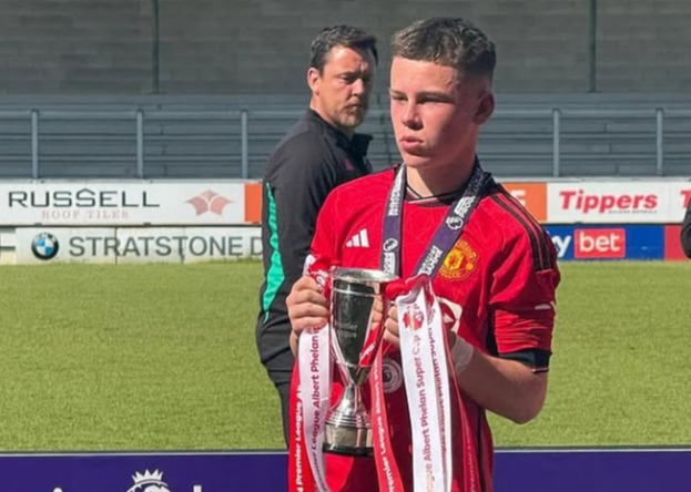 Kai has already became accustomed to the taste of silverware