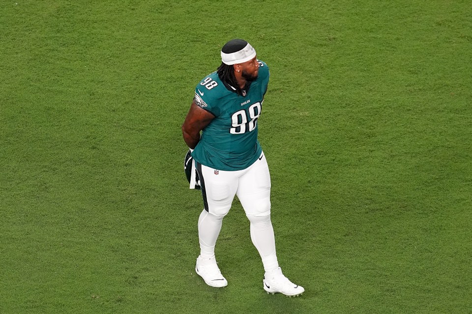 PHILADELPHIA, PENNSYLVANIA - SEPTEMBER 04: Jalen Carter #98 of the Philadelphia Eagles walks off the field after getting ejected for an unsportsmanlike conduct penalty against the Dallas Cowboys during the first quarter in the game at Lincoln Financial Field on September 04, 2025 in Philadelphia, Pennsylvania. (Photo by Mitchell Leff/Getty Images)