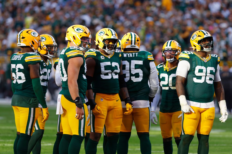 Rashan Gary (#52) believes the Packers defense will be 'hard to slow down'